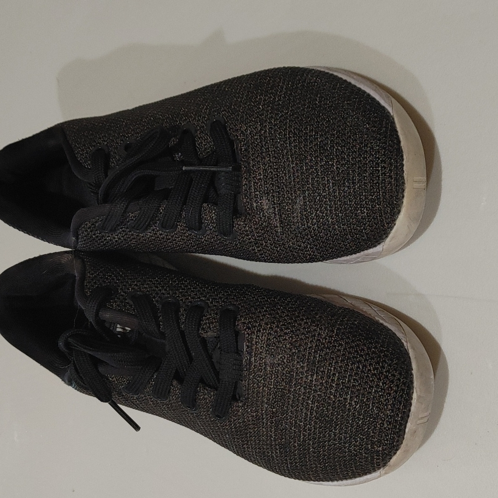 Womens 7.5 nobull trainer